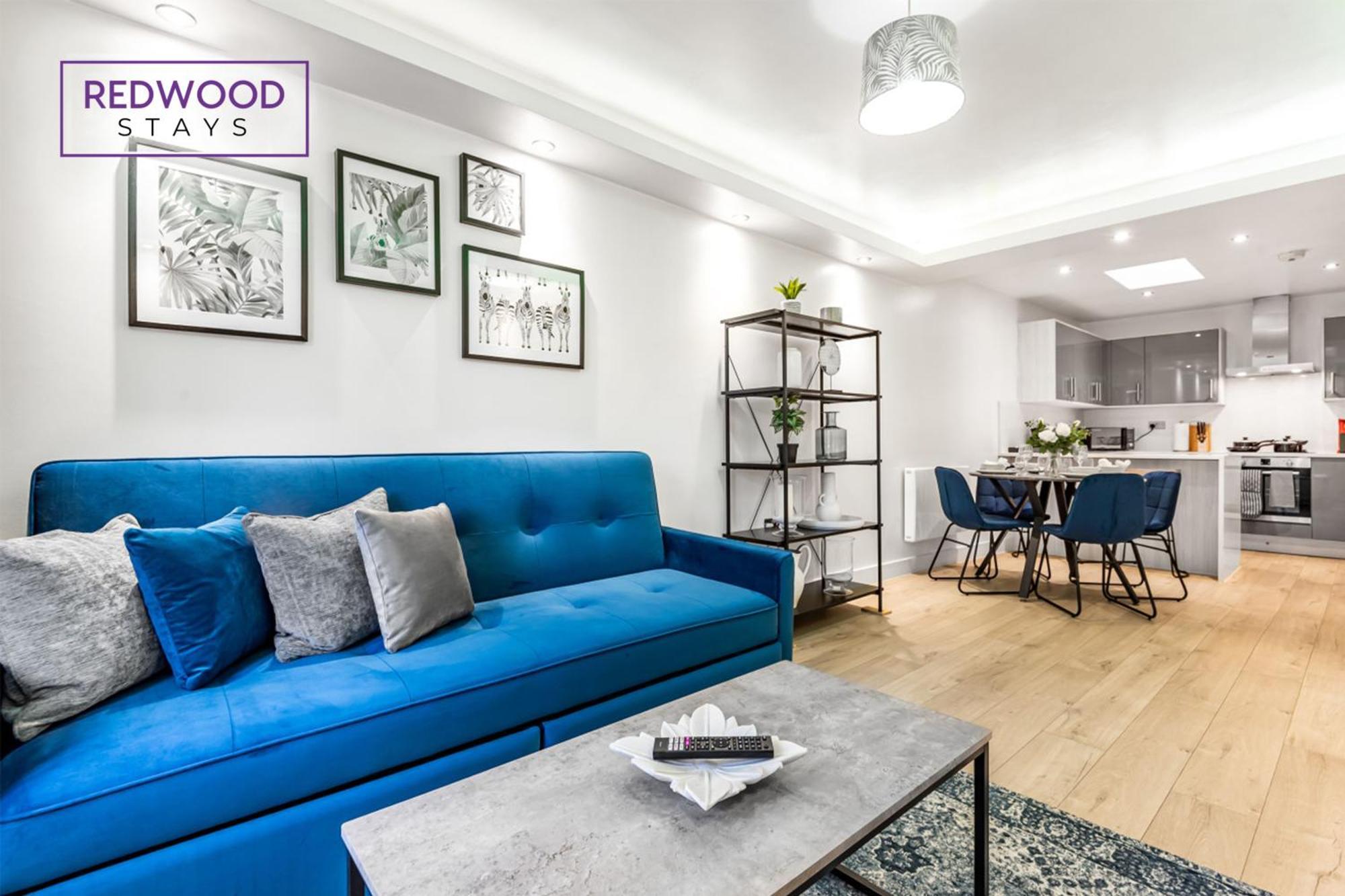 1 Bed 1 Bath Town Center Apartments For Corporates & Contractors, Wifi, Netflix And Parking On Selected Units By Redwood Stays อัลเดอร์ช็อต ภายนอก รูปภาพ